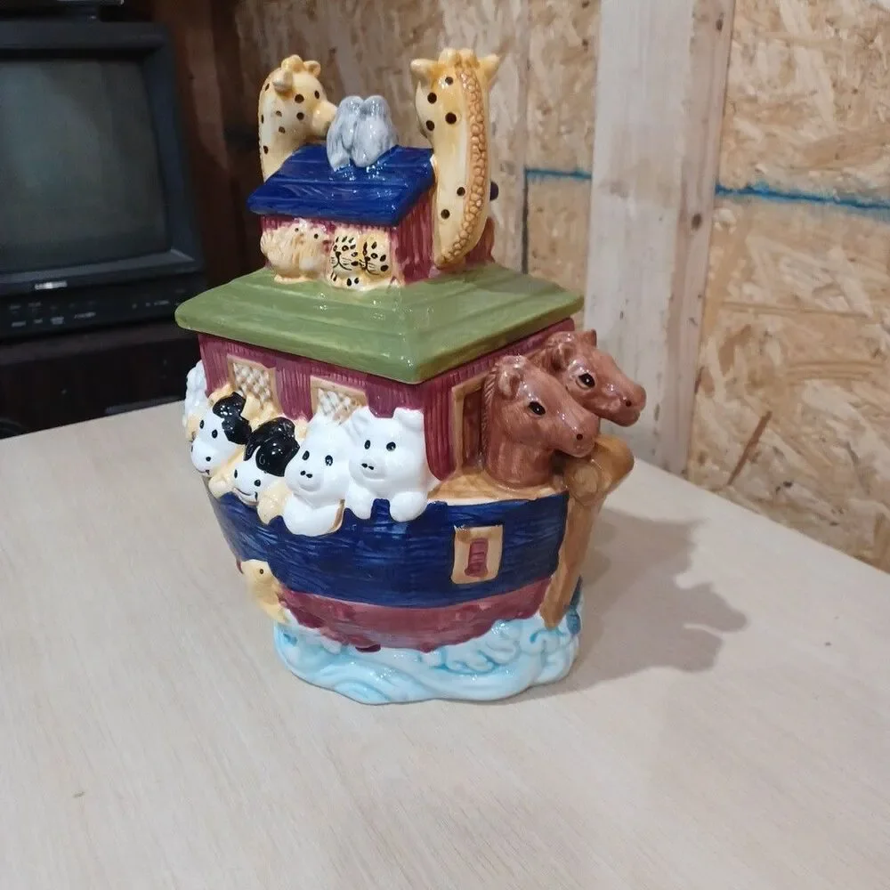 Vintage Noah’s Ark Ceramic Cookie Jar | Animal Ark Canister | Whimsical Biblical